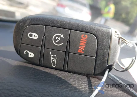 2015 Jeep Grand Cherokee Limited from USA, damaged, VIN 1C4RJFBG9FC661731